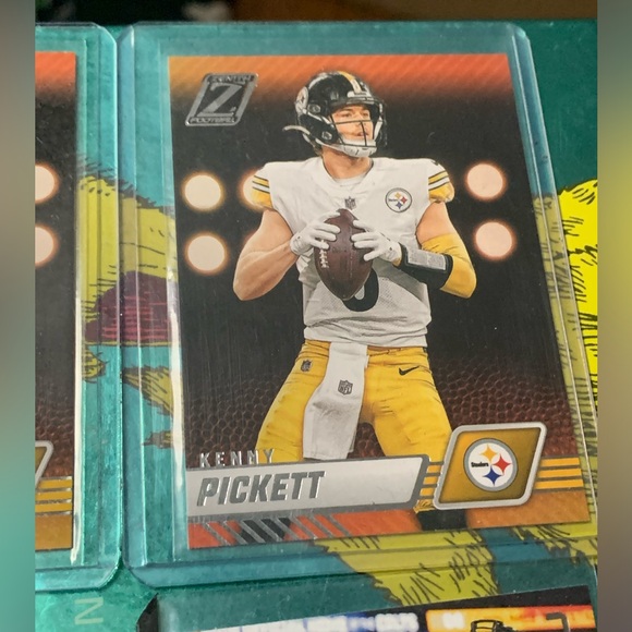 (4) WOW 🤩 KENNY PICKETT AND GEORGE PICKENS PITTSBURGH STEELERS NFL ROOKIE CARDS - Picture 5 of 6